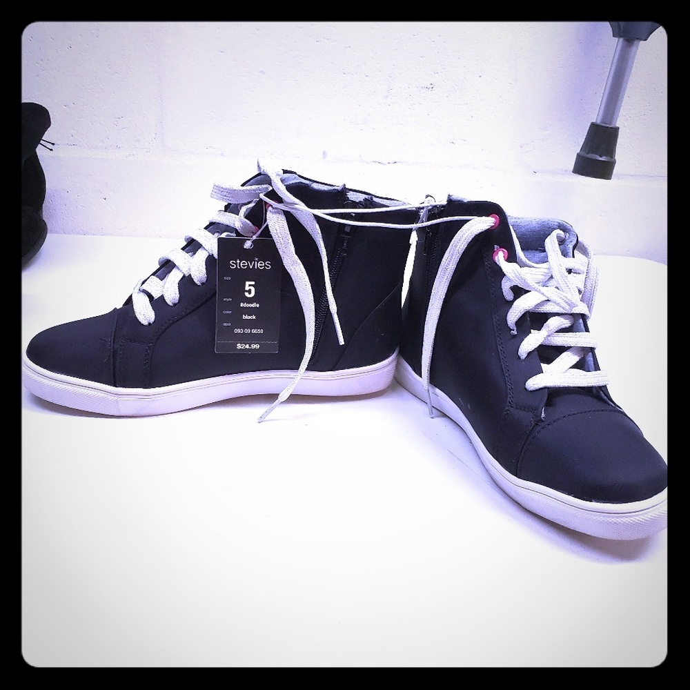 Stevies #Doodles Black High Tops with Cute Patches